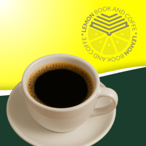 Café solo en Lemon Book & Coffe Murcia