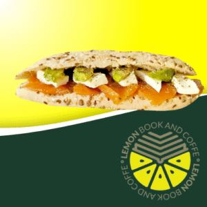 Bocadillo Verso de Verne con salmón ahumado, queso fresco y aguacate en pan crujiente