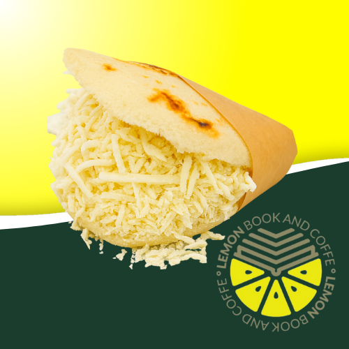 Arepa rellena con queso llanero rallado tradicional