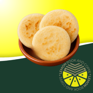 Arepa sola con textura crujiente y suave por dentro